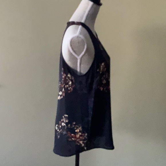 Violet & Claire size M sleeveless top sheer black with flowers - Picture 3 of 10